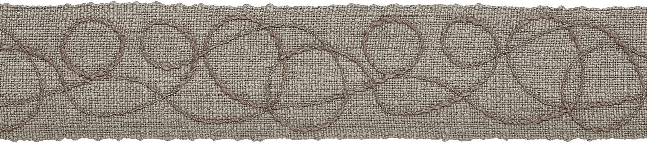 Hallis Prairie 60mm Embroidered Scroll Braid, Fossil