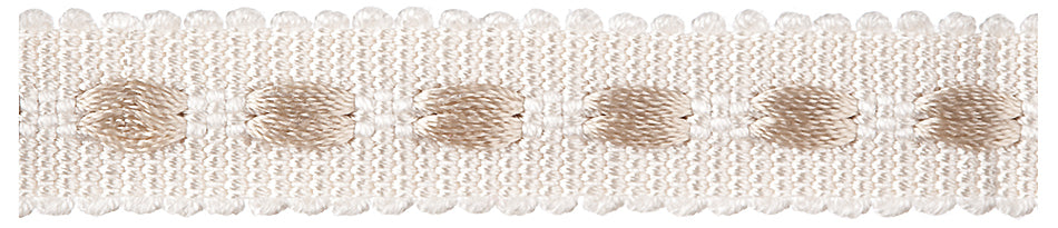 Jones Belezza Narrow Braid Trim, Cream