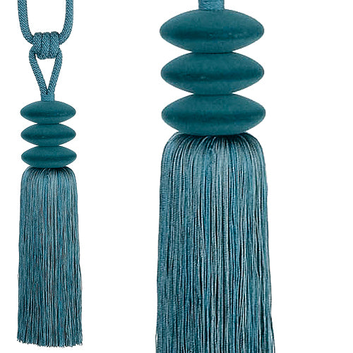 Hallis Tieback, Opus Pebble, Peacock