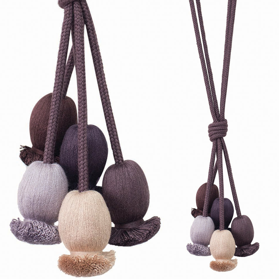 Jones Cipolla Bobble Tieback, Viola