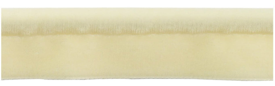 Jones Syon Velvet Lip Cord Trim, Egg Shell