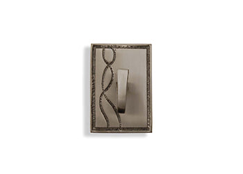 Kestrel Wave Oblong Tassel Hooks, Satin Silver