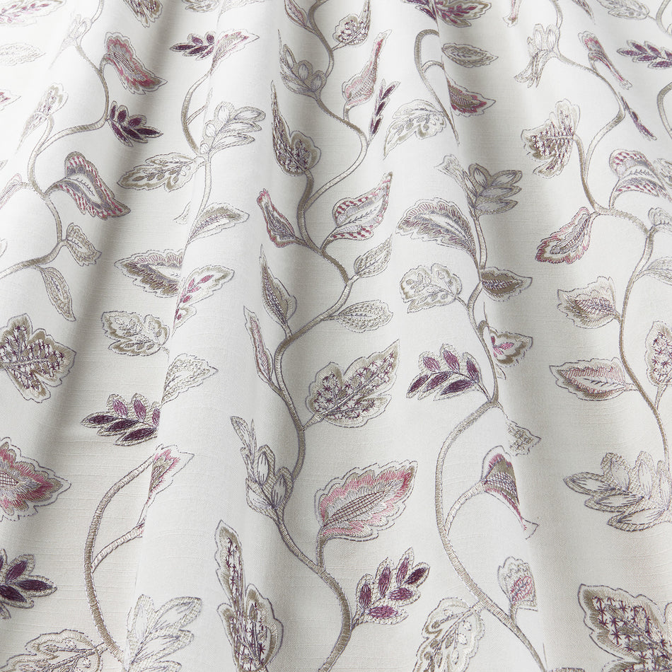 Iliv Callaway Briar FR Plum Fabric