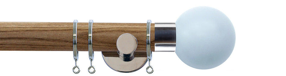 Jones Strand 35mm Wood Pole Light Oak, Chrome Painted Ball, Sky